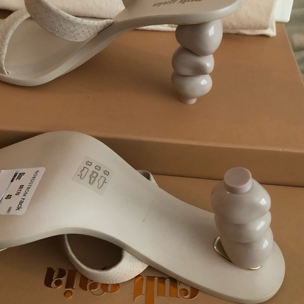 Cult Gaia Meta Stone Heels Slide Sandals - Picture 8 of 8